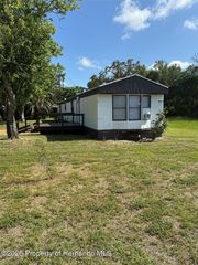 9444 Loras St, New Port Richey, FL 34654