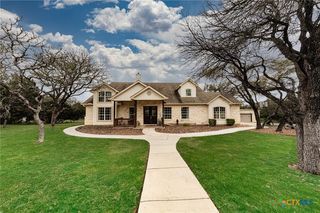 923 Wagon Wheel Dr, Spring Branch, TX 78070
