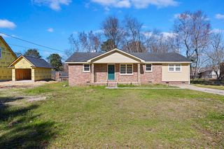 127 Ridge Rd, Summerville, SC 29485