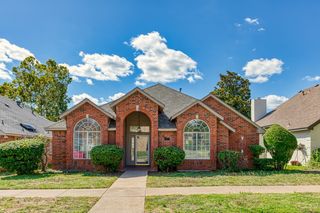 1527 Tuley St, Cedar Hill, TX 75104