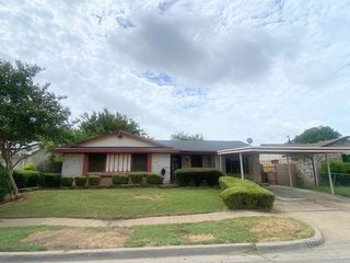 3420 Pacesetter Dr, Dallas, TX 75241