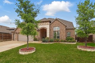 2905 Shires Dr, Venus, TX 76084