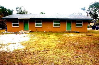 9800 N  10th St, Tampa, FL 33612
