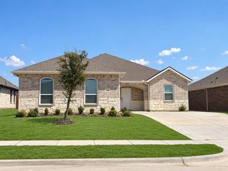 310 Creighton Ave, Red Oak, TX 75154