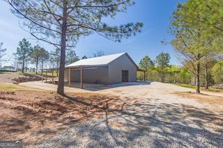2 Coweta Heard Rd, Hogansville, GA 30230
