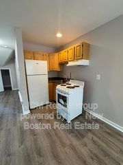 3 Sunderland St #U6, Dorchester, MA 02121