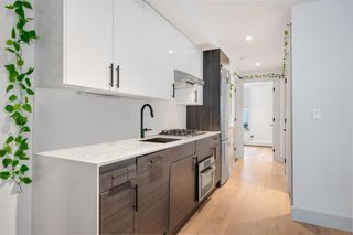 68 N  8th St #3F, Brooklyn, NY 11249