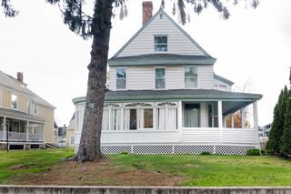 36 May St, Worcester, MA 01610