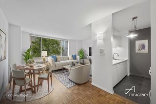 250 S  End Ave #3A, New York, NY 10280