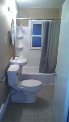 2829 5th St, Trenton, MI 48183