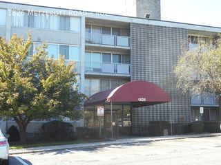 1826 Metzerott Rd #402, Adelphi, MD 20783