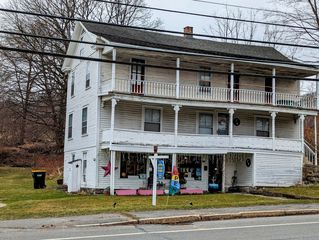 24-34 South St, Cheshire, MA 01225
