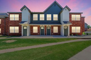 19501 N  Pennsylvania Ave #10-1006, Edmond, OK 73012