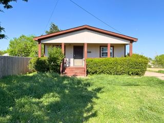 2511 Kavasar Dr, Dallas, TX 75241
