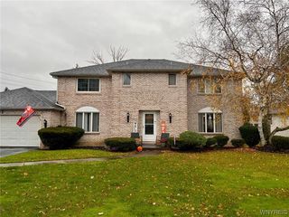 2027 Tuscarora Rd, Niagara Falls, NY 14304