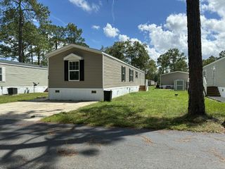 10201 W  Beaver St #127, Jacksonville, FL 32220