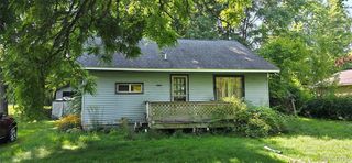 9205 Neff Rd, Clio, MI 48420