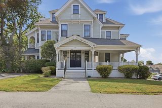157 Nesmith St #9, Lowell, MA 01852
