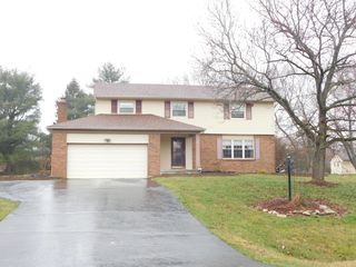 8746 Eastfield Ct, Pickerington, OH 43147