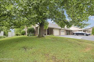 1134 Fielding Dr, Maryville, TN 37804