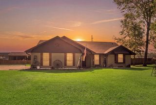 245 Concord St, Vidor, TX 77662