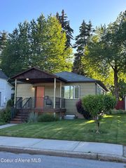 957 N  7th St, Coeur D Alene, ID 83814