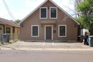 920 N  Bartlett Ave, Laredo, TX 78043