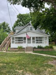 46 Smith Ct #2, Lake Orion, MI 48362