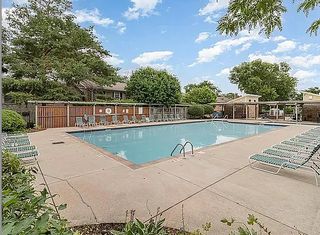 1006 Westbrooke Way #1, Hopkins, MN 55343