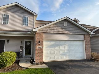 7631 E  111th Ln, Winfield, IN 46307