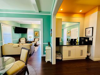 502 Brinkerhoff Ave, Santa Barbara, CA 93101