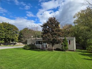2469 State Route 444, Bloomfield, NY 14469