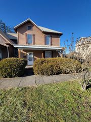Taylor Ave, Elkins, WV 26241