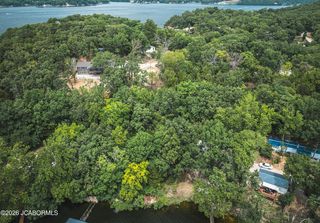 705 Winter Wood Loop, Linn Creek, MO 65052