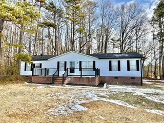 2068 Mercy Seat Rd, Sutherlin, VA 24594