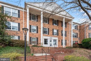 7640 Tremayne Pl #112, Mc Lean, VA 22102