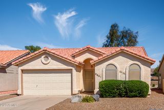 6661 S OAKMONT Drive, Chandler, AZ 85249