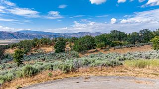 Shut Out Pl #49, Tehachapi, CA 93561