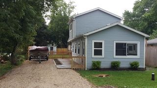 5225 W  Cleveland Dr, McHenry, IL 60050