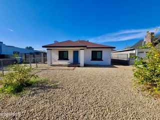 2112 N 24TH Place, Phoenix, AZ 85008