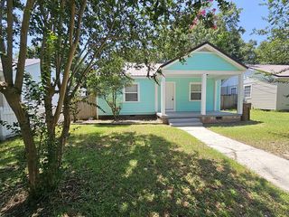 1485 Guice Pl, Biloxi, MS 39530