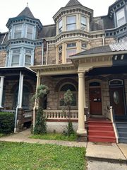 118 Windsor St, Reading, PA 19601