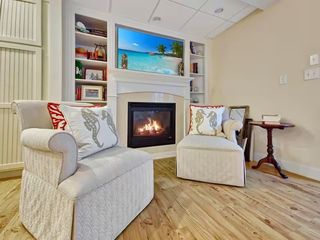 111 Shore Dr #1, Mashpee, MA 02649