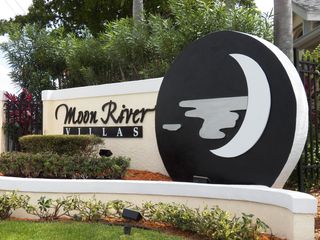 4139 NE Moon River Cir, Jensen Beach, FL 34957