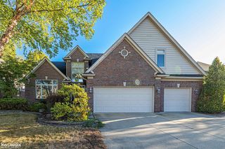 21579 Tangel Dr, Macomb, MI 48044