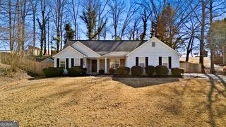 7935 Streamside Ln, Cumming, GA 30028