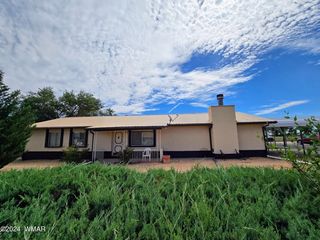 295 S  10th St W, Saint Johns, AZ 85936