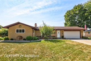 3315 Peale Dr, Saginaw, MI 48602