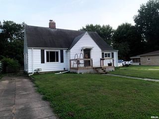 819 E  State St, Jacksonville, IL 62650