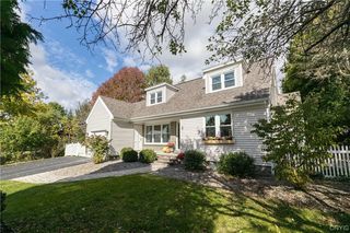 5 Drumlins Ter, Syracuse, NY 13224